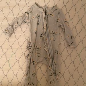 Angel Dear 0-3 Month Zipper Footie